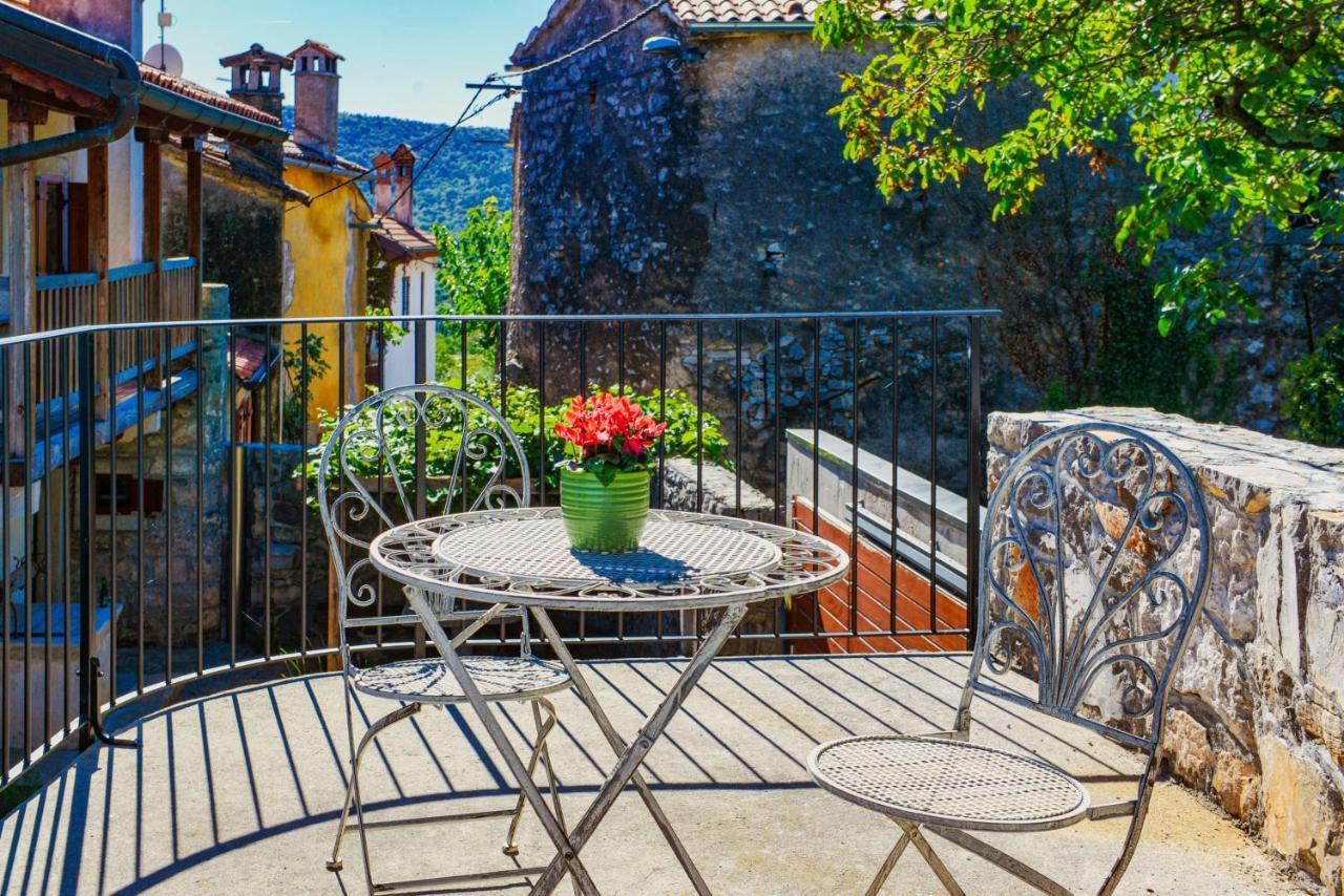 Karst House Zan Pliskovica With Private Pool Villa Dutovlje ภายนอก รูปภาพ
